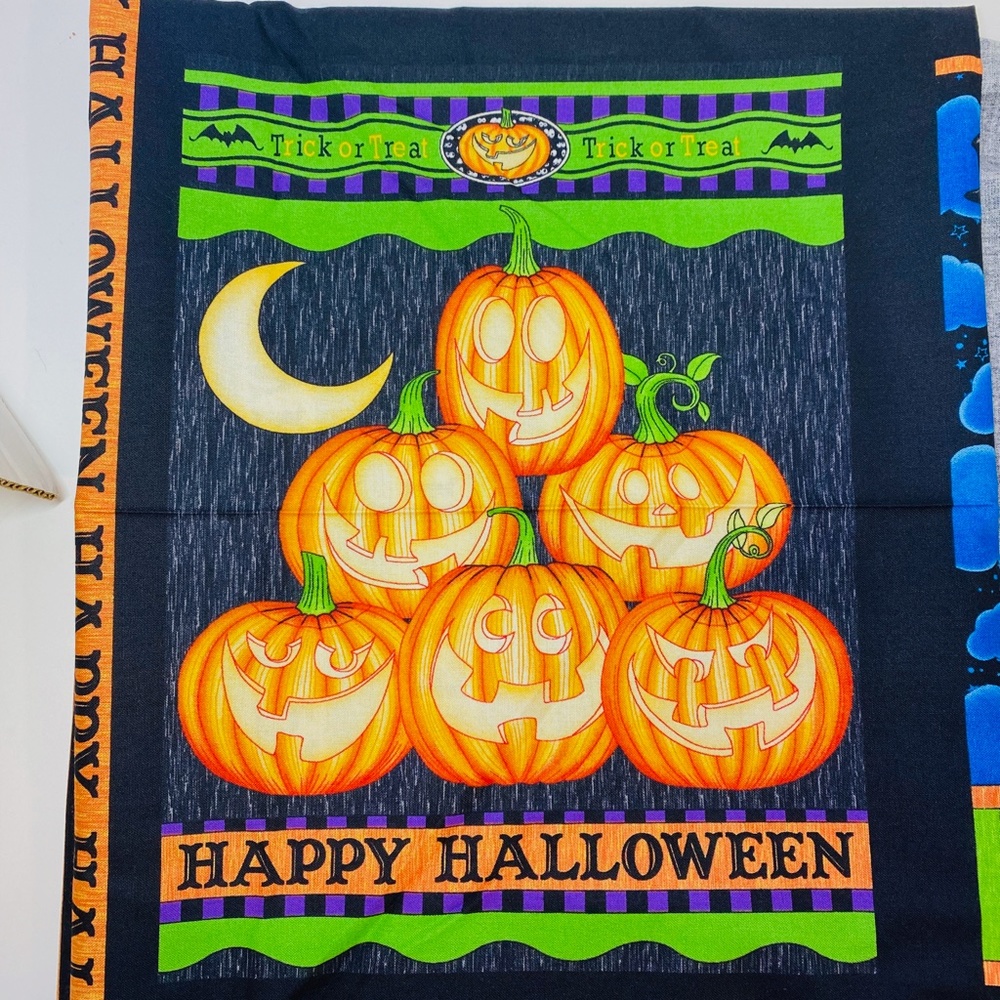 Halloween Fabric Boo Crew Dan Morris 2012 Cotton Fabric RJR Approx 2 Yards - Picture 5 of 8